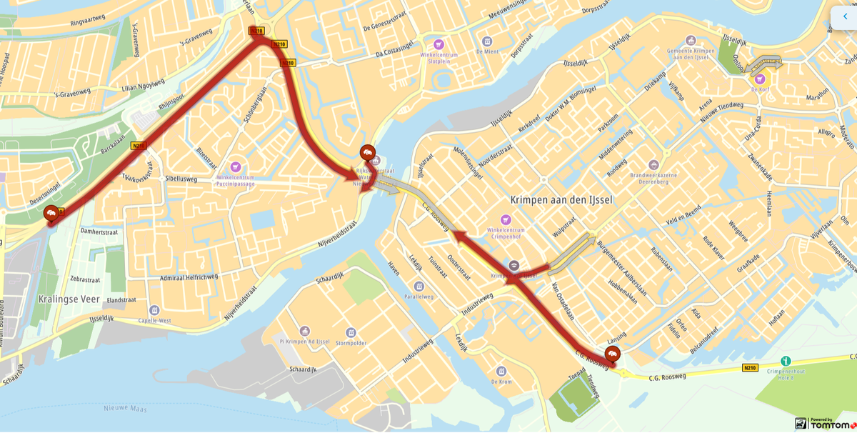 Zo! De #avondspits rond Krimpen a/d IJssel is vroeg begonnen. Nu al een half uur vertraging door de werkzaamheden bij de #Algerabrug...
#N210