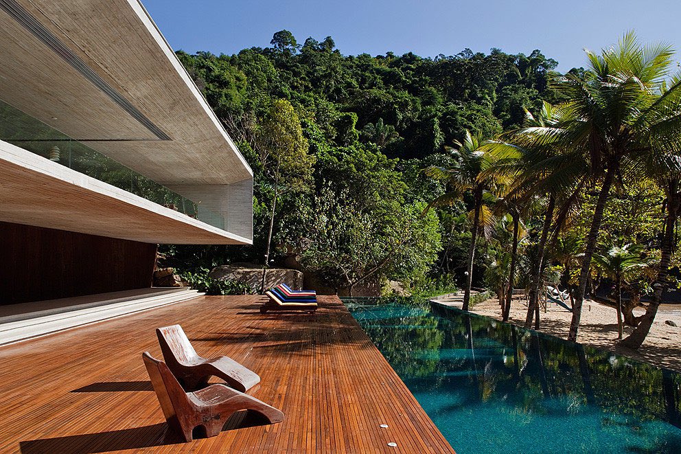 ARCHLABEL's tweet image. Villa in Rio de Janeiro, Brazil.