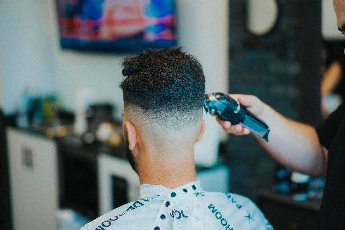FadeRoomInc's tweet photo. By appointment only, book online at https://t.co/Vrauk2Z9aAπ
#faderoom #onlyclassicnoshit #torontobarbers #torontobarber #ferreiraproducts #ferreira #vaughanbarbers #mississaugabarbers #gtabarbers #mensfashionreport #ferreirasignatureline #mensfashiontips #beardbalm https://t.co/EtX75PIwcU