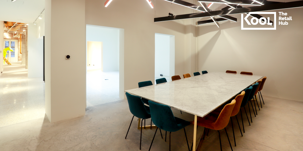 TheKoolHub's tweet photo. Puedes alquilar el showroom de Kool para rodajes, sesiones de fotos y eventos corporativos. Un espacio polivalente, único y especial en el centro de Madrid. 📸
Infórmate aquí: https://t.co/oRlwQiBl2H
#koolhub #madrid #retail #comunidadcreativa #comunidad https://t.co/IbVBpl1KjK