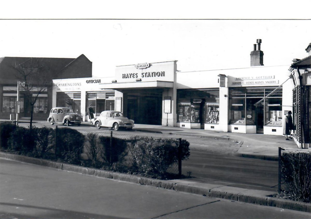 Old Photo of Station Approach, Hayes!

KFH Estate Agents #stationapproach #Hayes #Londonproperty #busymarket #outstandingschool #londonpropertywegetit