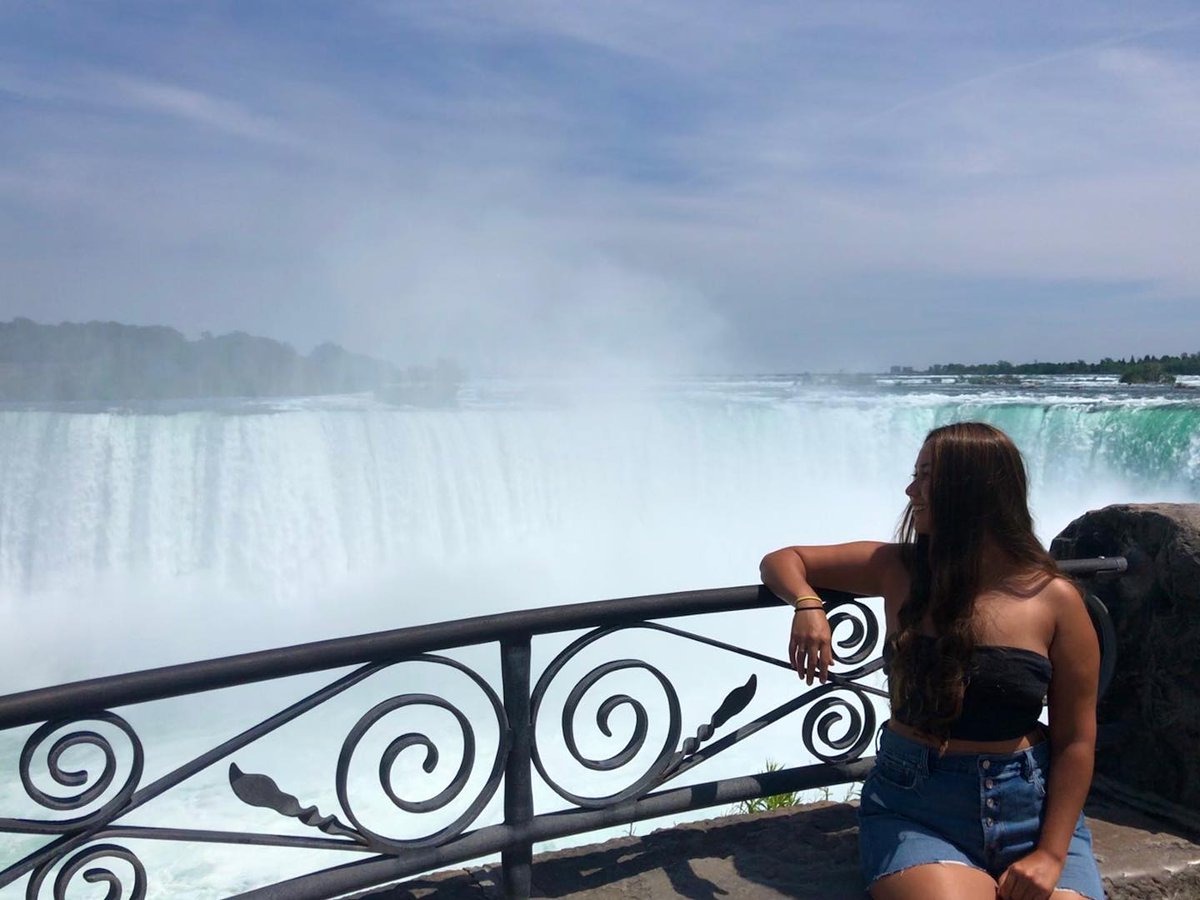 Visit_Niagara's tweet photo. Just taking in the view on a perfect day ☀️#niagarafallscanada
via @bjavialvarez
#niagara #thefalls #niagarafalls #canada #ontario #waterfall #exploreniagara #niagararegion #discoveron #thisview #nothinglikeit #amazingnature #explorecanda #niagaraviews https://t.co/M8Lv6B7dkf