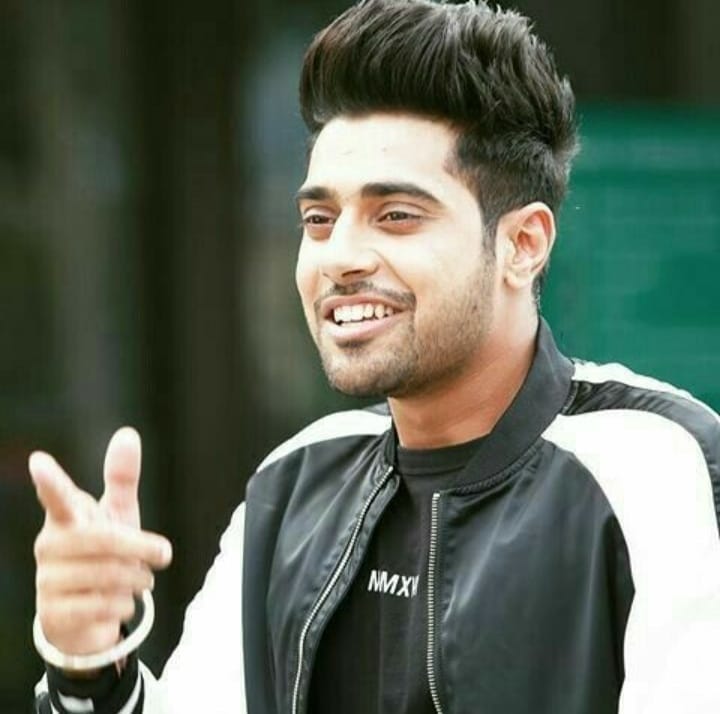 JanghuNavita's tweet photo. 💕💕    प्यार मेरा अदरक 
और तुम बन्दर 🙈🙈
@GuriOfficial_ ❤️ 😅
#फॉलो #jindjaan https://t.co/zs4ft3n8SJ