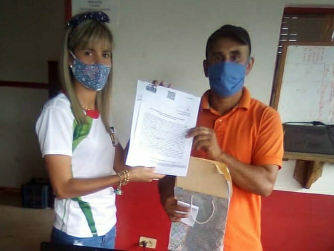 inti_ve's tweet photo. #14Jul | En una jornada encabezada por @SogelSallam, coordinador de la ORT del estado Trujillo, una treintena de pequeños productores fueron favorecidos con títulos de adjudicación y semillas de maíz, en el marco del Plan Venezuela Cultiva 2020.
#PrevenciónEsVida https://t.co/WBBz52T8Bd