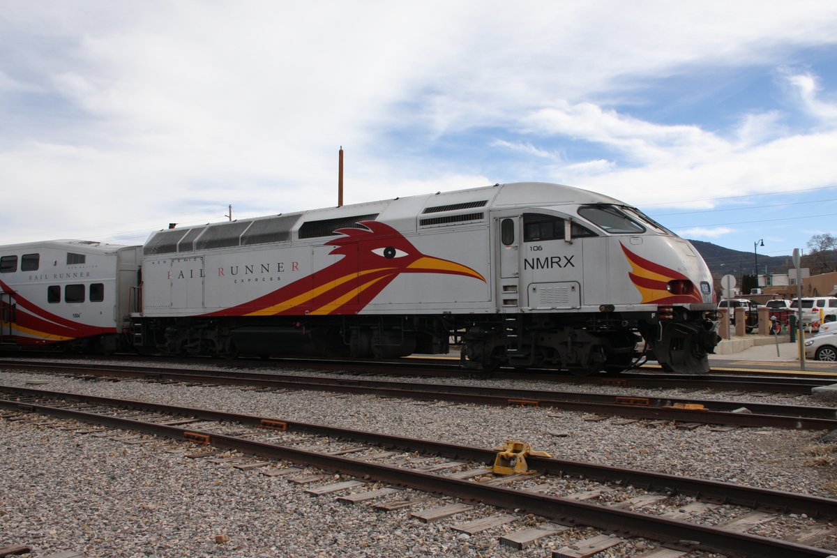 10/ The Rail Runner uses MP36PH-3C diesel-electric locomotives, with no.106 performing operational duties the day I was in the neighbourhood.