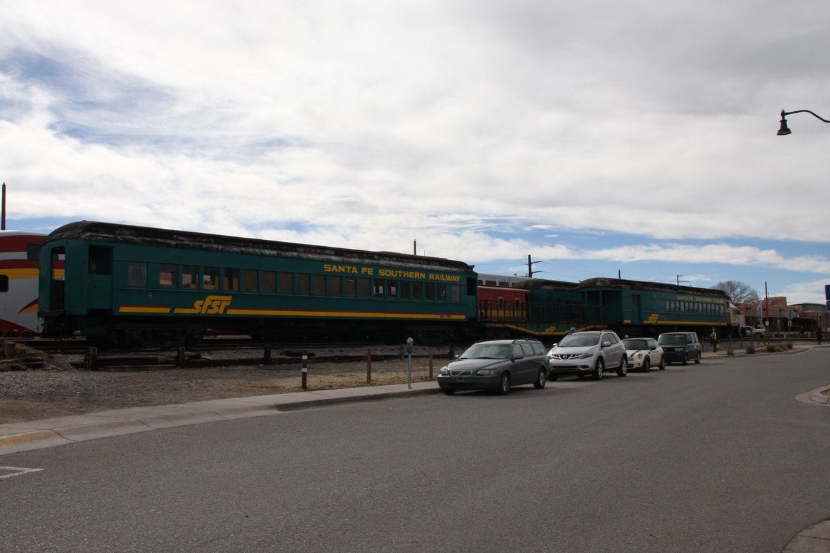 11/ I had a walk around the yard and took some shots of the Santa Fe Southern Railway's rollingstock. The loco is an EMD GP16. Apparently a group of buyers including George R.R. Martin recently purchased the company?