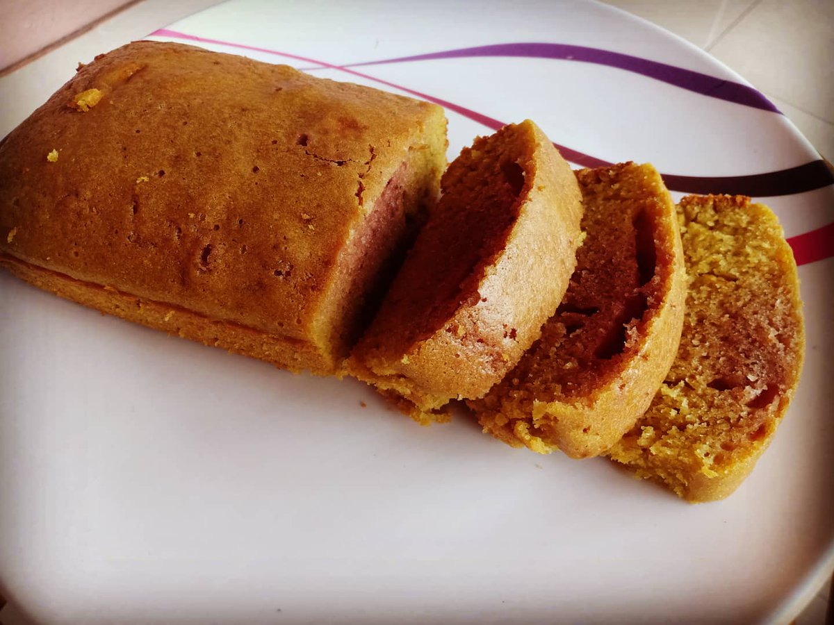 Lovetocook13's tweet photo. #beetrootbread #health #healthylifestyle #yummy #foodie #Foodiechats #foodiebeauty #foodphotography #foodart https://t.co/uOTTLbXHLA