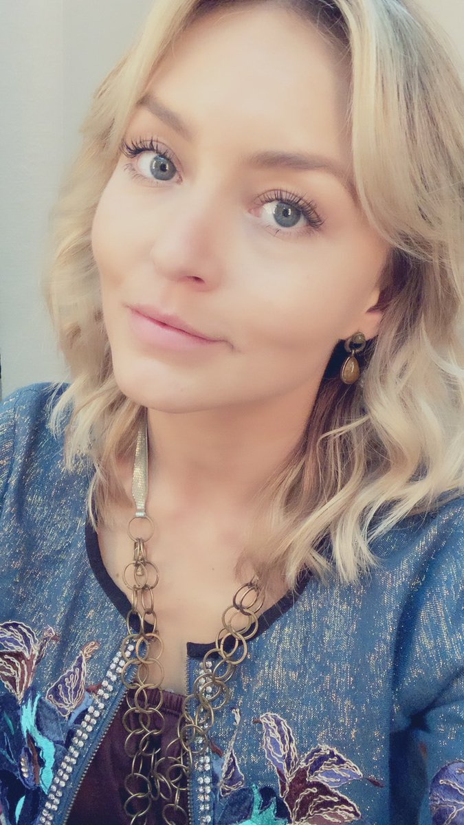 Angelique Boyer tweet media