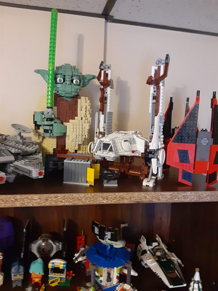 DanielG54180585's tweet photo. @MandRtweets They overpriced all of the new sets coming out in a few weeks. It's ridiculous. But I got a bunch of sets to build in the meantime while I wait to buy any of the new ones. Ryan, listen me and u are almost 1 in the same man. Check me out!!? https://t.co/bs2bciNETs