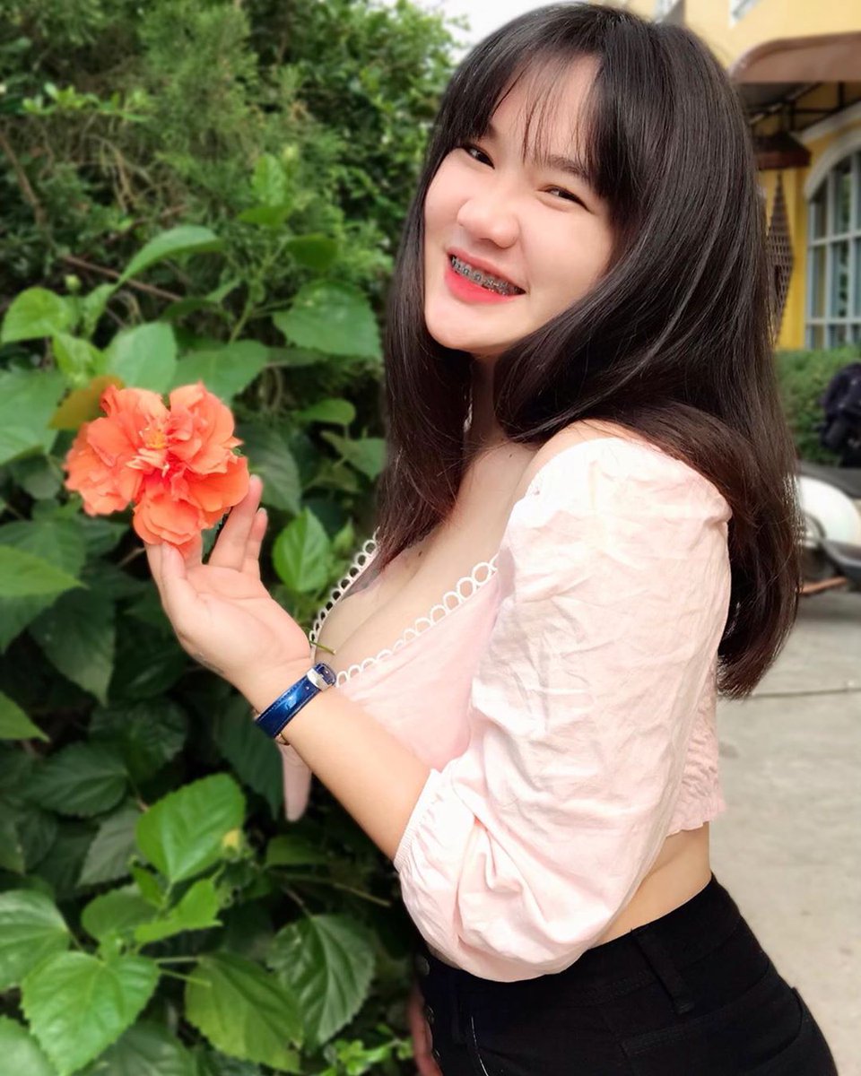 AlfredaDenson's tweet photo. Jangan takut berjalan lambat, takutlah jika hanya berdiri diam
IG : https://t.co/TjwXpQUZDF

#MutualanIG 
#mutualanyuk 
#MutualanAjaDuluSiapaTauJodoh 
#katakatamotivasi #maotivasi #motivasidiri #motivasionline #motivasibisnis #motivasisukses #motivashidup #katamotivasi #katabijak https://t.co/8q68n2oxxz