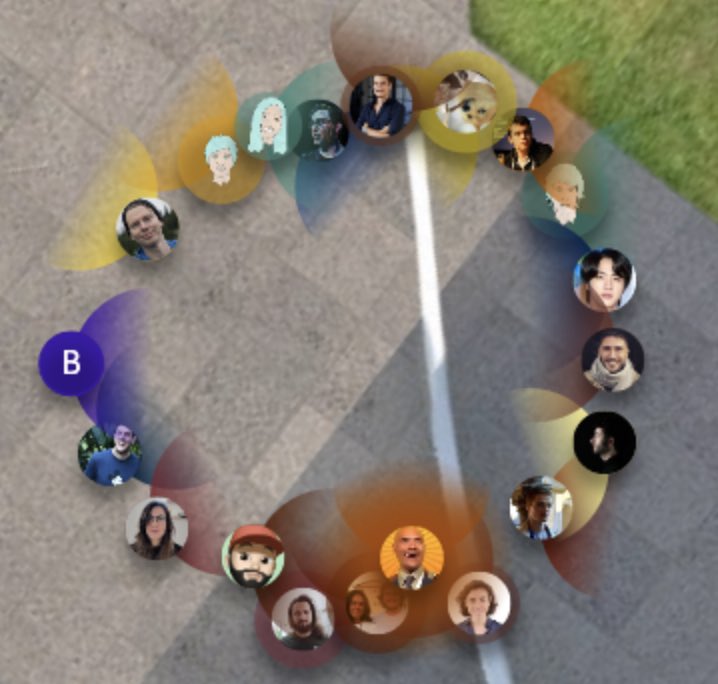 As we’re quite a big group, the logistics weren’t as straightforward as plug & play.The  @AragonOneTeam met in our virtual chalet at  @HighFidelityXR to split in five teams. Then we’ll mute ourselves on HiFi and move to our individual team rooms on Meet to play 