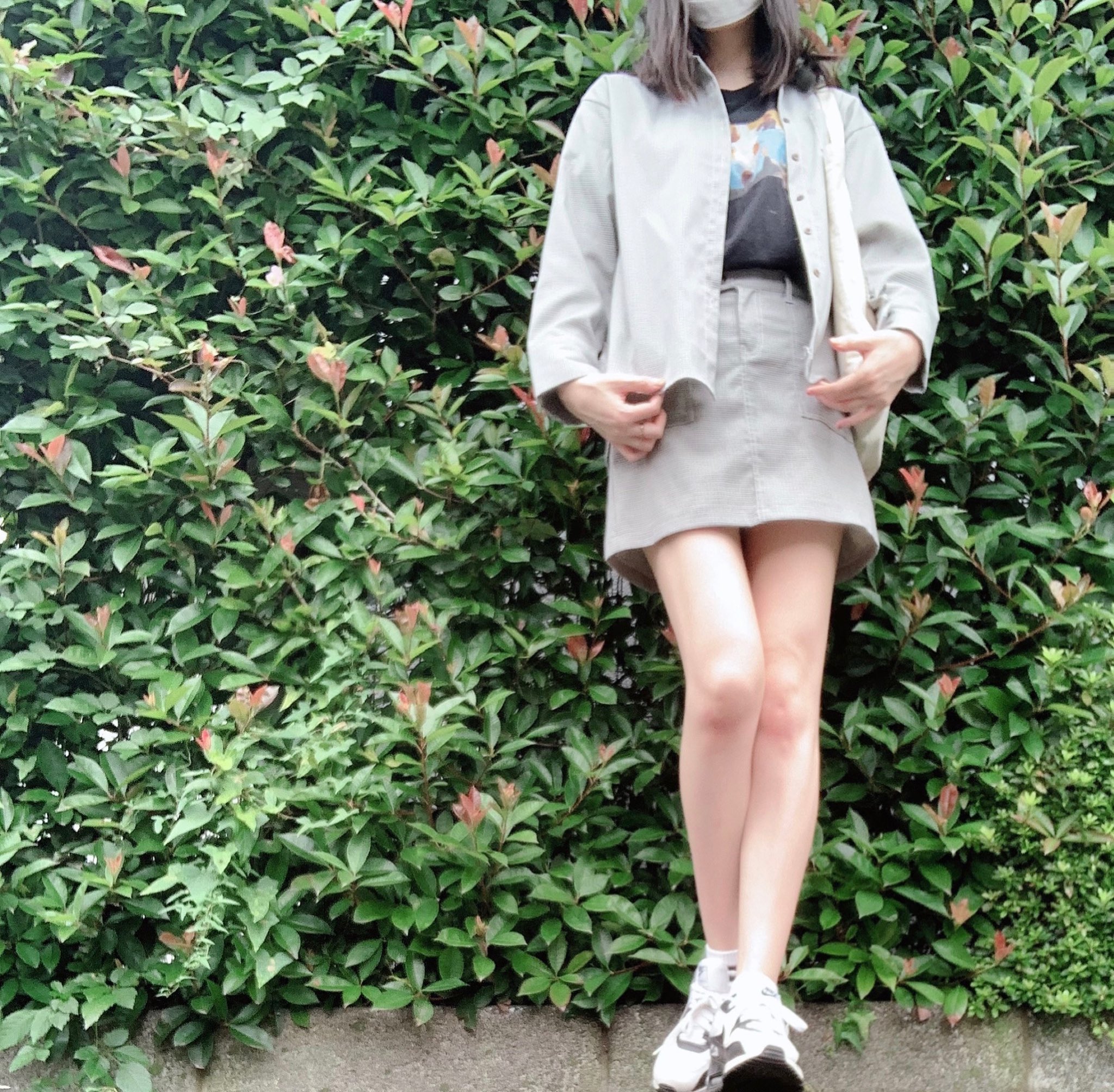 松井咲子 いつからか短いスカートを履くことを封印していたんですけど 久しぶりに履いてみたところ とっても悪いことをしている気分になってしまったので再び封印です T Co R3awpcxty9 Twitter