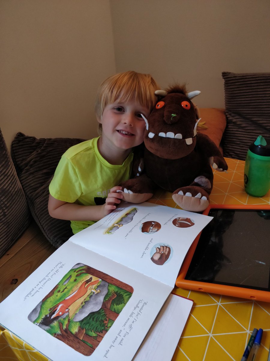 sezzacrezza's tweet photo. @southwalneyinf Aaron tackling the gruffalo task on purple mash this morning! https://t.co/AEbNHwhAj1