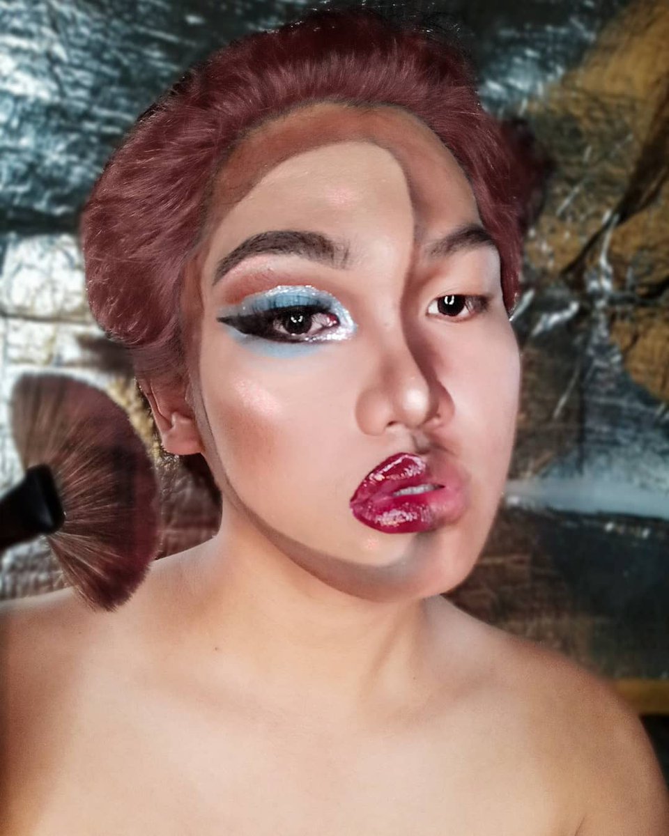 YvonneKatriona's tweet photo. Phantom Make up inspired by @nikkietutorials ✨🌹

#BeEnhanced #phantommakeup #nikkietutorials #garboadn #Garbosa #MakeUpArtistPh #ShareWithPride #makeuplife #phantombynikkietutorials #creativityexplode #creativemakeup #artist #shawnphantom https://t.co/1PjSDM4rAI