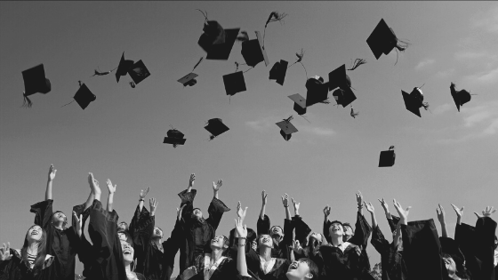 esiftrecruit's tweet photo. Traditional graduate recruitment practices have had to evolve during the most trying circumstances.

Find out how companies are adapting, and how graduates can improve their chances of success in a challenging market.

https://t.co/DcMzEU7Lim

#graduaterecruitment #internships https://t.co/MOLeUWBdVL