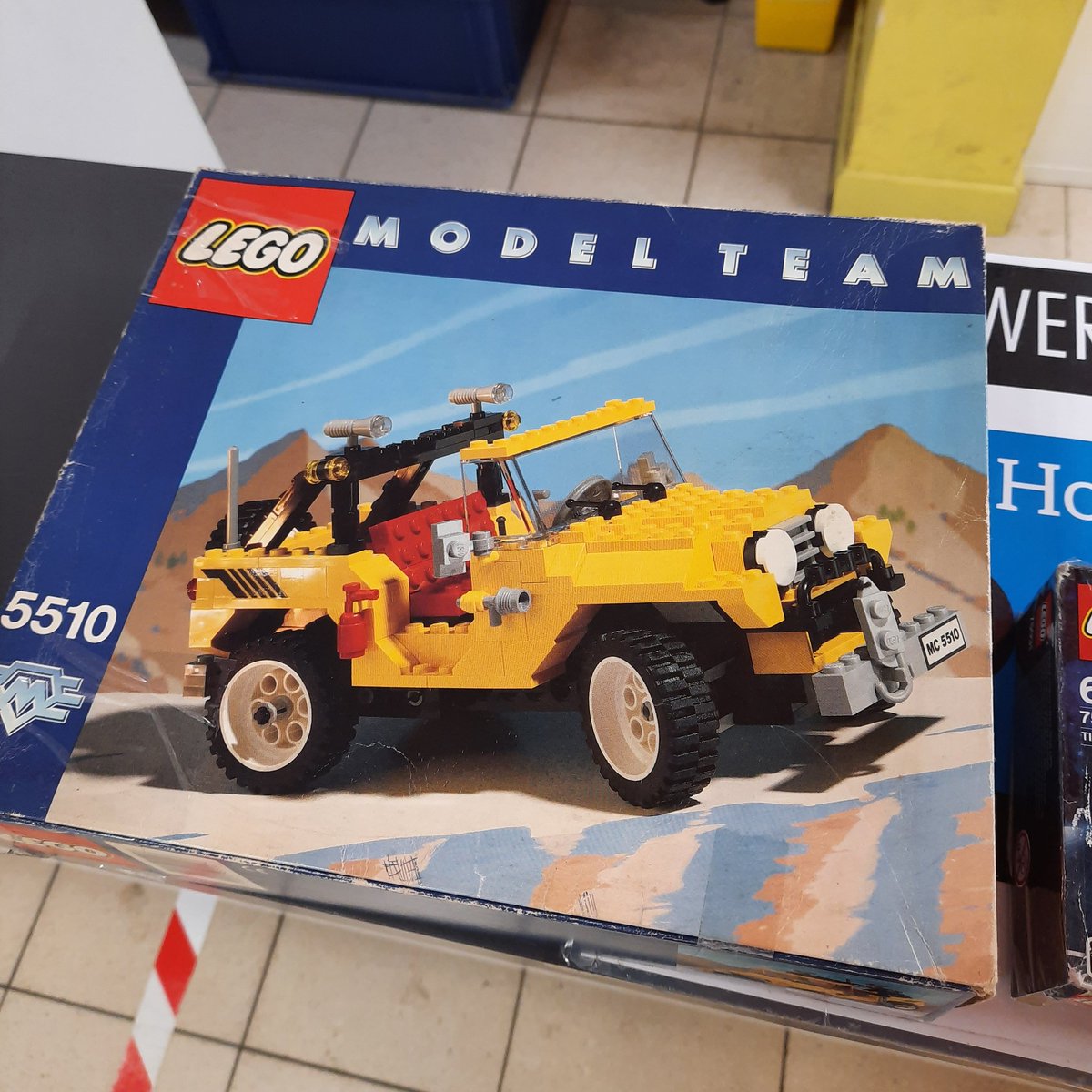 brickmine's tweet image. Thrift store find of the day
#Lego #ModelTeam