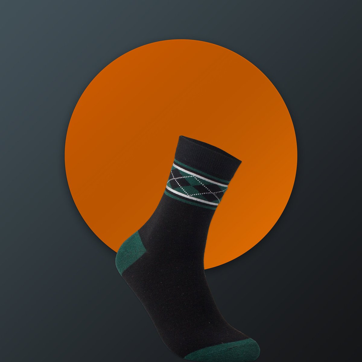The black socks, combined with the green stitching, are very simple, but at the same time they give a calm and calm feeling, which is very suitable for matching clothes.#socks
kaitesocks.com