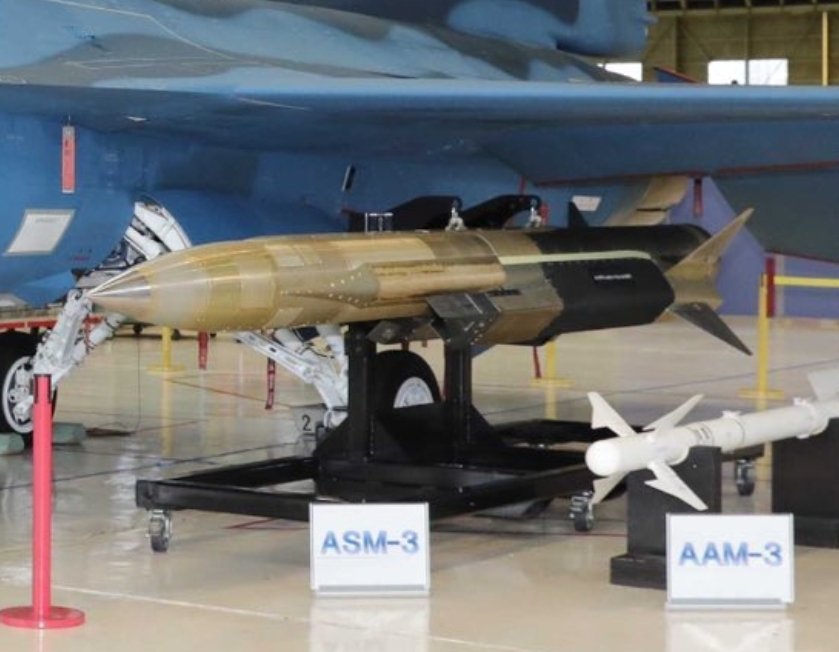 Ec4JMFMU8AEzfUV?format=jpg&name=900x900