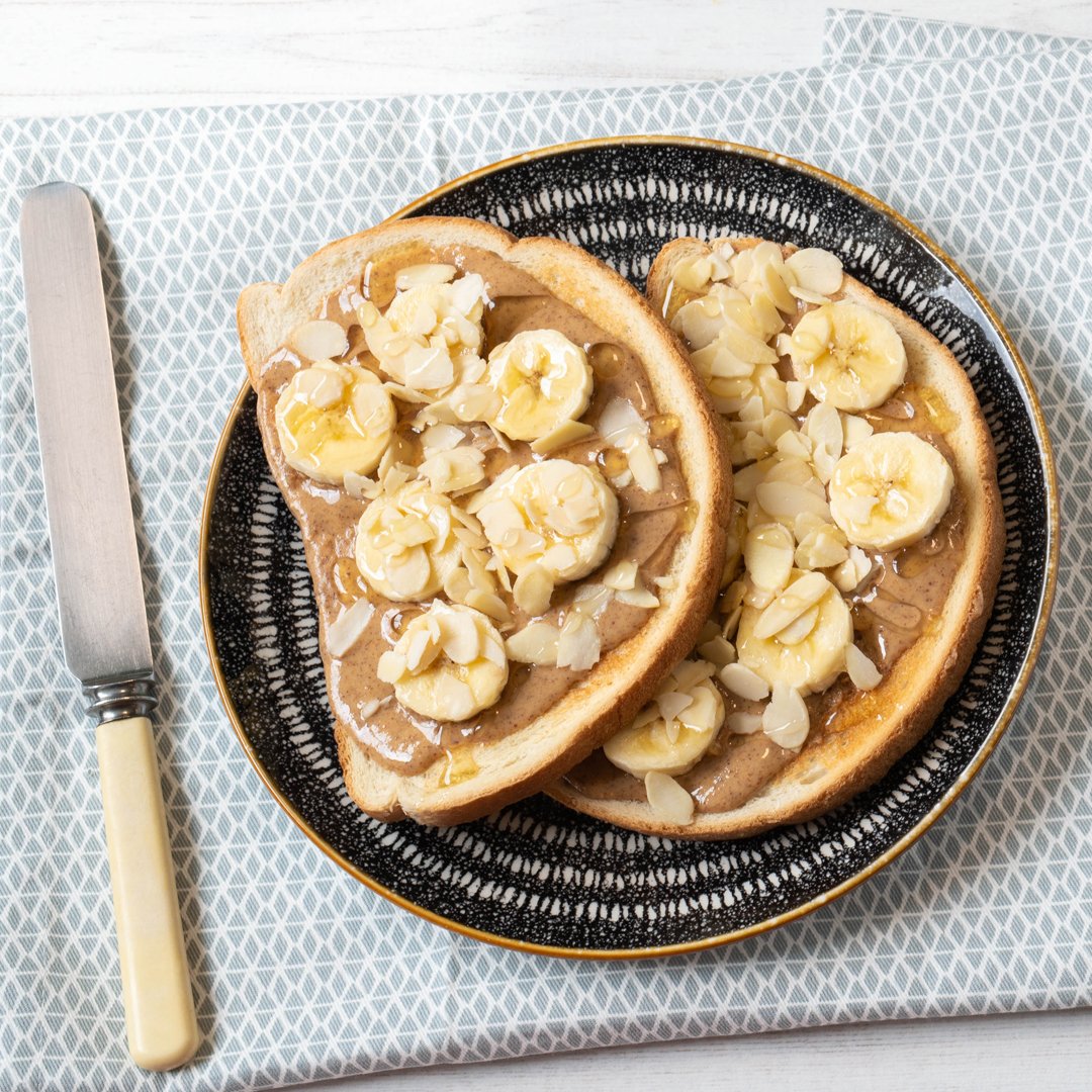 JacksonsBread's tweet photo. This #ToastTuesday weβre tucking in to our champion white bloomer generously topped with peanut butter, bananas and a few almonds to finish it off!
Whatβs your toast topper of choice today?
#nutbutter #toast #brunch #breakfast #almonds #bananas #peanutbutter #toasttopper https://t.co/XuBuASqRuN