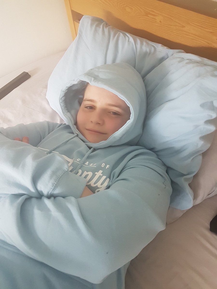 Lesleyboardman1's tweet photo. Jake sends a big thankyou for his 2020 hoodie😊@Bramleyjunior https://t.co/d5a2kYBvnD