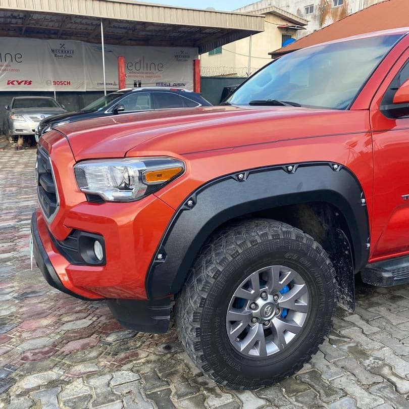 Redlineautos1's tweet image. Fender flare replacement on Toyota Tacoma SR5.
Whether your vehicle sticks to smooth, paved surfaces or heads off the beaten path, harmful road debris is just a turn of the tire away.
Bring your car to our workshop for Fender Flare replacement today.
#pogba #autoworkshopinlekki