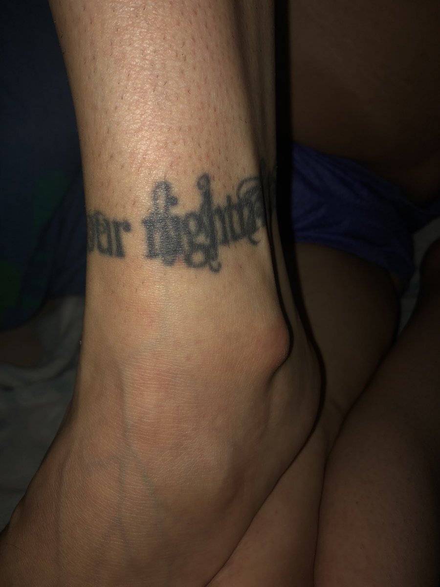 bellabeyya's tweet photo. Can anyone identify this font?? It says "Believe in your nightmares". I lost the files and don't know what it's called but I love this font! Please share and tell me if you know! Cheers! https://t.co/A71zrONYHz