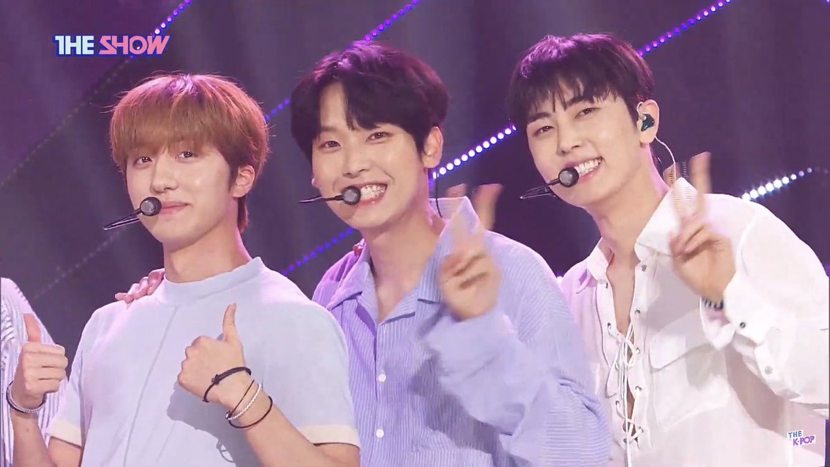 jaengtaljeon's tweet photo. 그라데이션으로 웃는 중 
😊➡️😁➡️😆 https://t.co/2Z3omHz4Gk