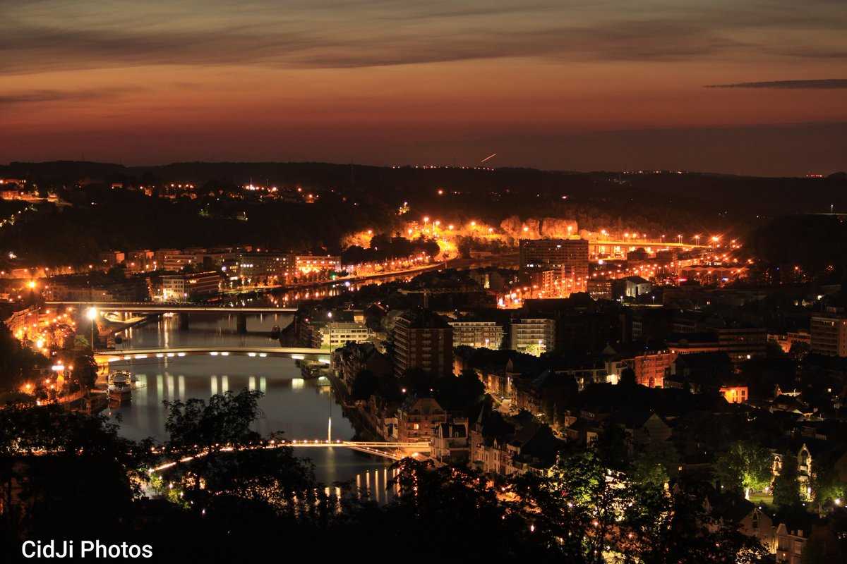 CidJi07's tweet photo. A beautiful photo I take this morning of Namur in Belgium. I was hoping to see #Neowise. It missed 
#namur #namurbelgium #Belgium #meuse #sleepingcity https://t.co/hTjCSgs7hU