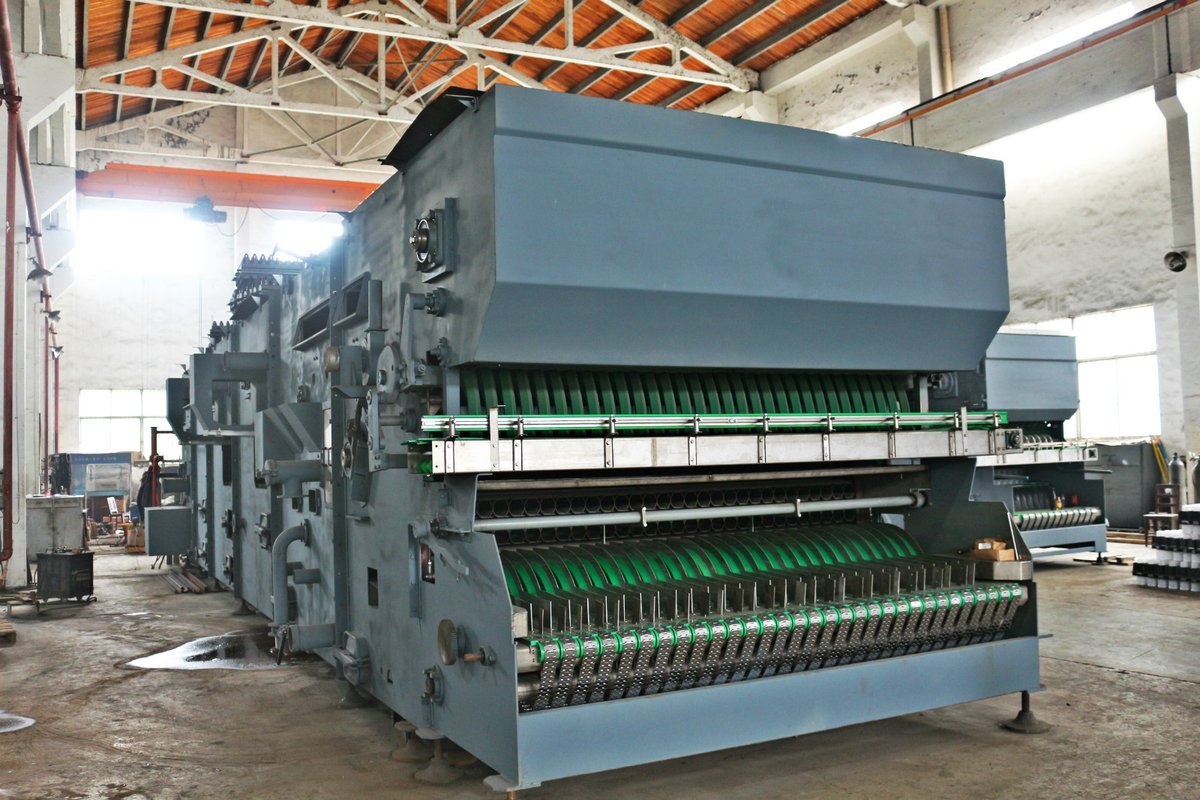 phspacking's tweet image. #Bottlewasher #BottleWashingMachine 
#WashingMachine #GlassBottleWashingMachine
3000-24000BPH Reused Glass Bottle Washing Machine
Reused Bottle Washing Machine