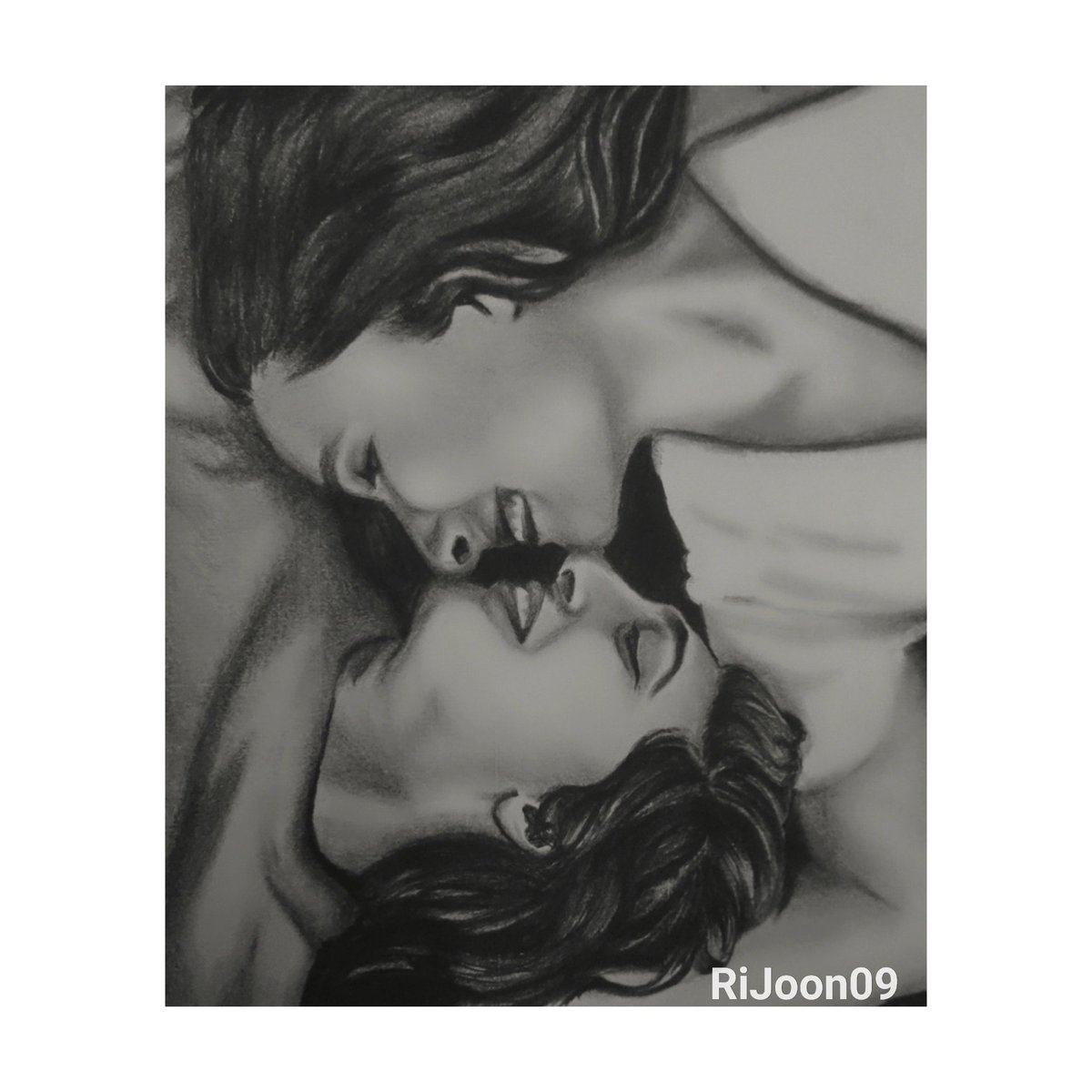RiJoon09's tweet photo. Looking at you my face beams with a smile, I find your heart always close to mine.
Some are telling me this is wrong, But I feel complete when I am yours.#Pridemonth #lgbtq  #lgbtpride #gaylove #lgbtqpride  #PrideMonth #pride #pride2020 #loveislove #gay #girllove  #lgbtq🌈 #love https://t.co/Xzzaf6tqJL