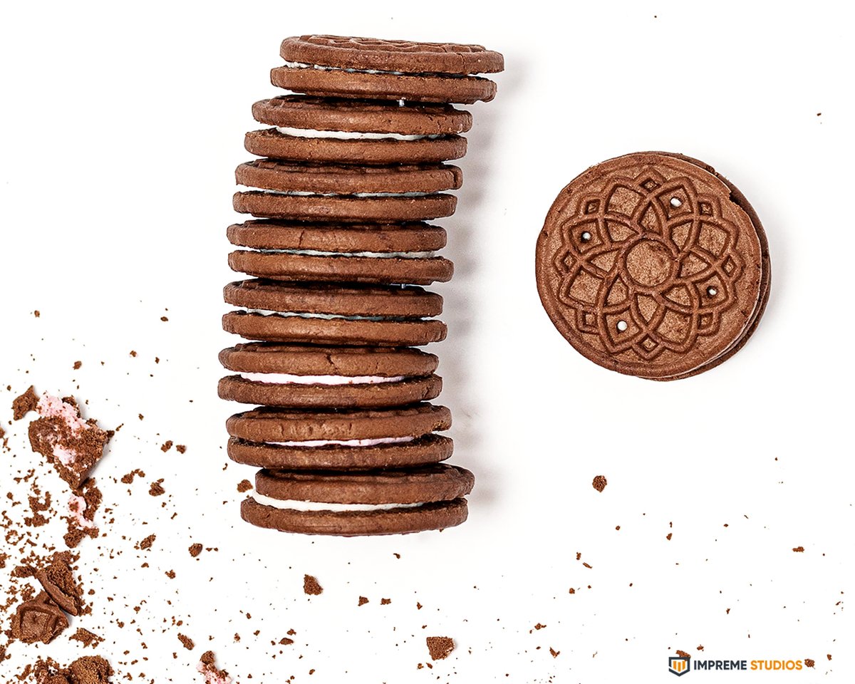 impreme_studios's tweet photo. I remember my childhood days when I enjoy soaking Noreos biscuits inside milk. Truly the @HaansbroNG has been a blessing to us all

#haansbro #biscuits #impreme #productphotography #workphlo #creativity #nigerianphotographer #media #inspiration https://t.co/7LU9LsuNlM