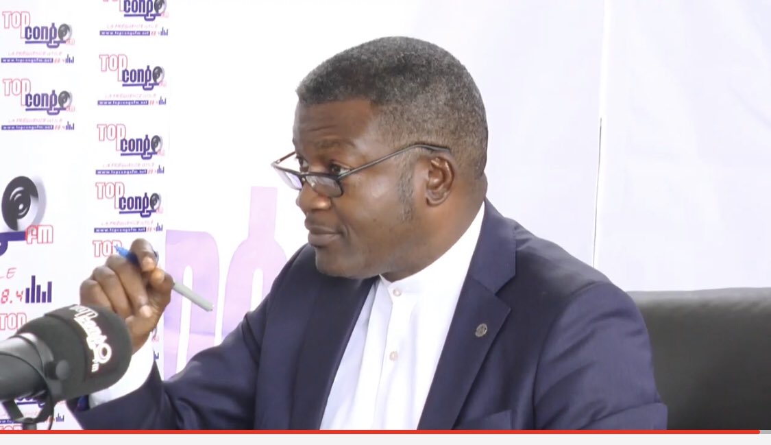 TopCongo's tweet photo. Edmond #Isofa (Magistrat): lorsque monsieur #Sakata dit k le parquet n’est pas membre du pouvoir judiciaire je suis étonné. Il en faut bel et bien partie. Les réformes #Sakata et @MinakuAubin tombent comme un cheveu dans la soupe et vont à l’encontre de la volonté du constituant https://t.co/NpXNqp71vz