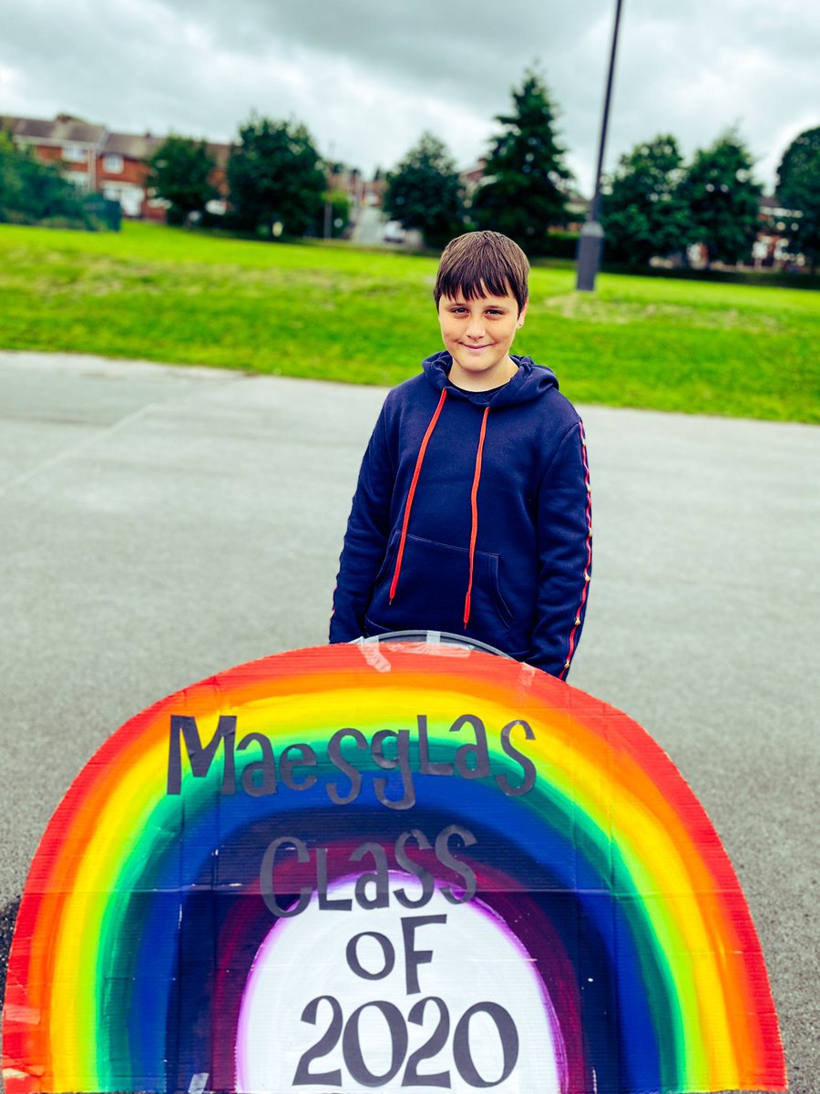 misscross56's tweet photo. @lindseywilli27 @YsgolMaesglas Sorry! I knew I’d mess up somewhere, of course there is 😀 https://t.co/yJF9EJX61X