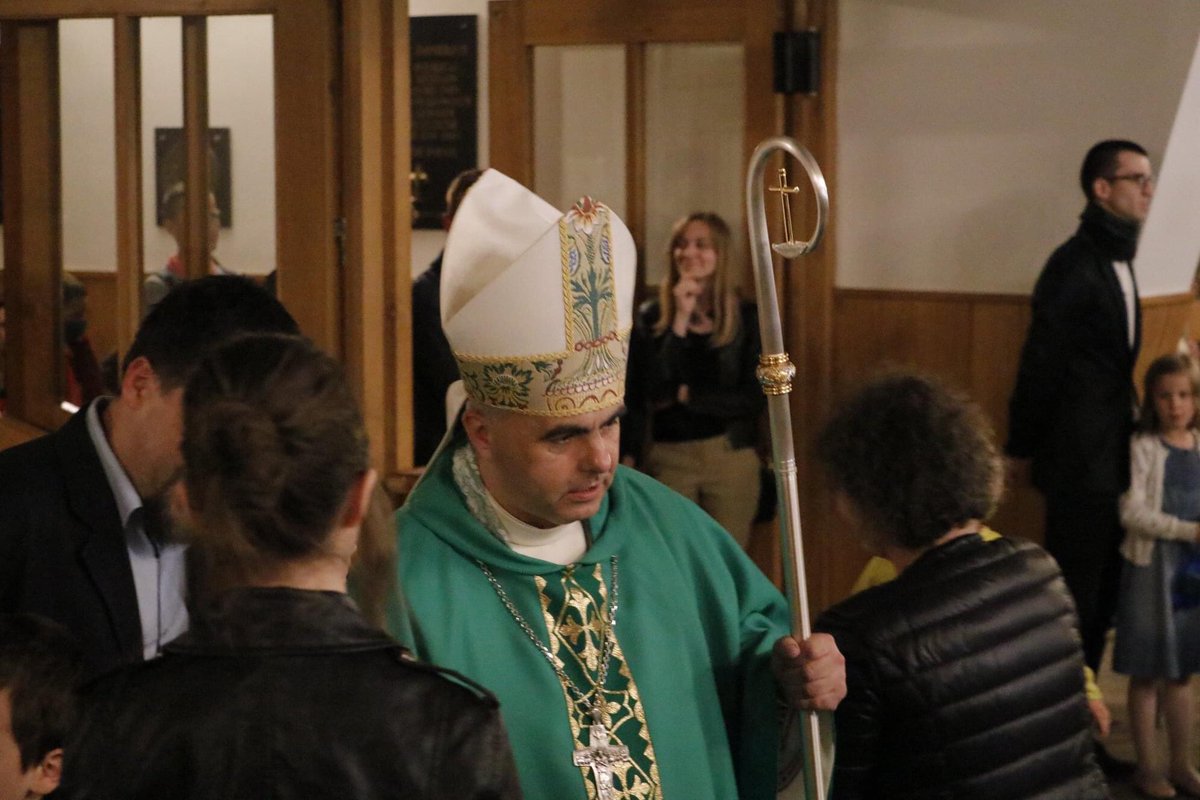 ArchLubelska's tweet photo. #DrogaNeokatechumenalna Zakończenie roku ewangelizacji z bp. #AdamBab #Poczekajka @EpiskopatNews @RadioMaryja @Radio__Plus @TVP3Lublin @RadioLublin https://t.co/cN2V32LxEh