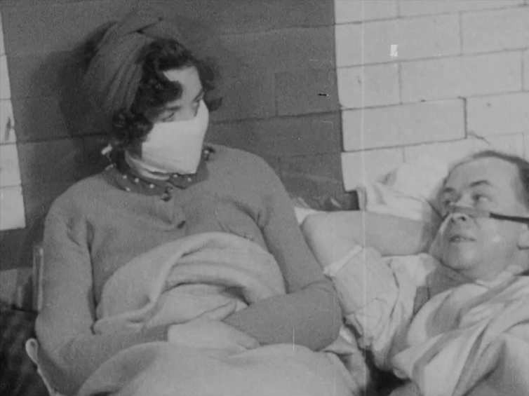 CulturalKings's tweet photo. #InspiringThinking from @therealcaitjan and @jessegenet on face masks in history and why Londoners in the blitz accepted face masks to prevent infection via @ConversationUK @kingsartshums @kingshistory 

https://t.co/lvhaMRYUxj https://t.co/6rvWTAJqb7