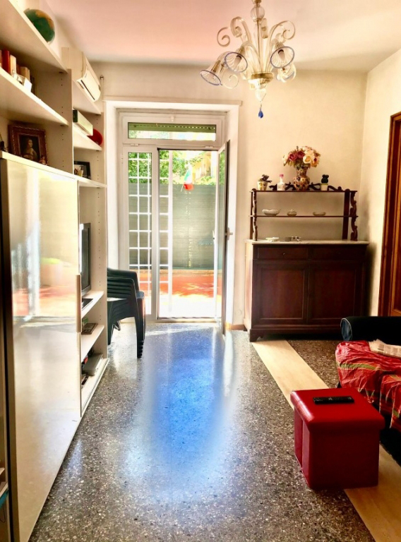 gruppomrcase's tweet photo. 📍 #Balduina / Via Tito Livio (Viale delle Medaglie D'Oro)
🏠 #Appartamento in vendita con doppia esposizione (120 mq) 👉 https://t.co/lJshubhWyw

Gruppo MrCase
Consulenti immobiliari dal 1982
Agenzia Corso Francia, 130
Tel 06 3340000
https://t.co/RE25Tz7f9a https://t.co/p4f3gFmygh