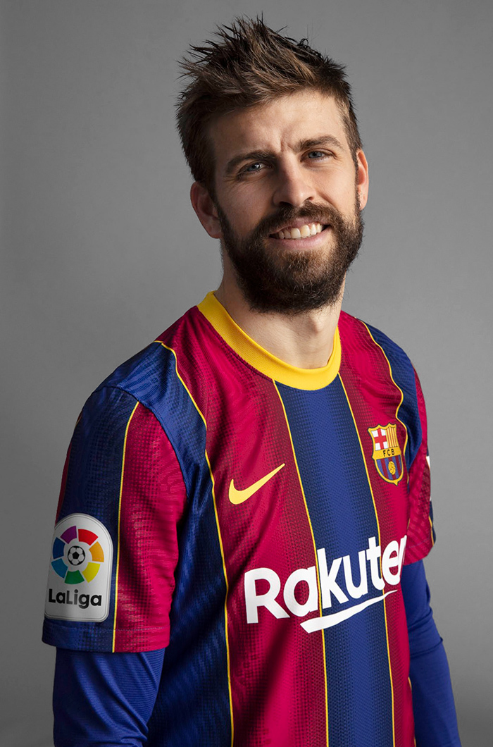 brfootball's tweet photo. Barca's new home kit for 2020/21 has landed 🔵🔴 https://t.co/WAkM4SNfti