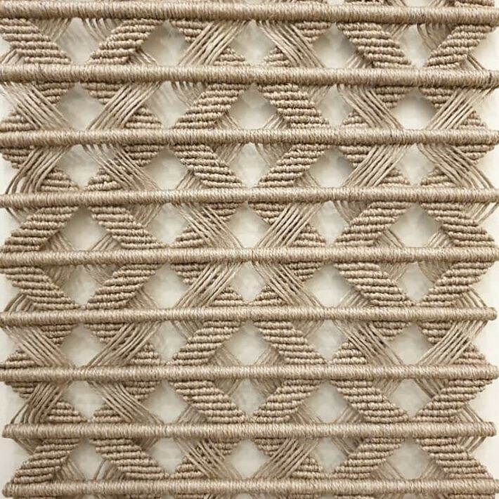 Diving into Macrame accessories today for a family home.⠀
VIA @mayflowercrafts ⠀

#macremewall #macremedesigns #macremedesigner #macremeartists #neutralstyledhome #neutralart #neutraldecorstyles #neutraldecorating #geometricarts #geometricartistry #… instagr.am/p/CCnopF2B5_4/
