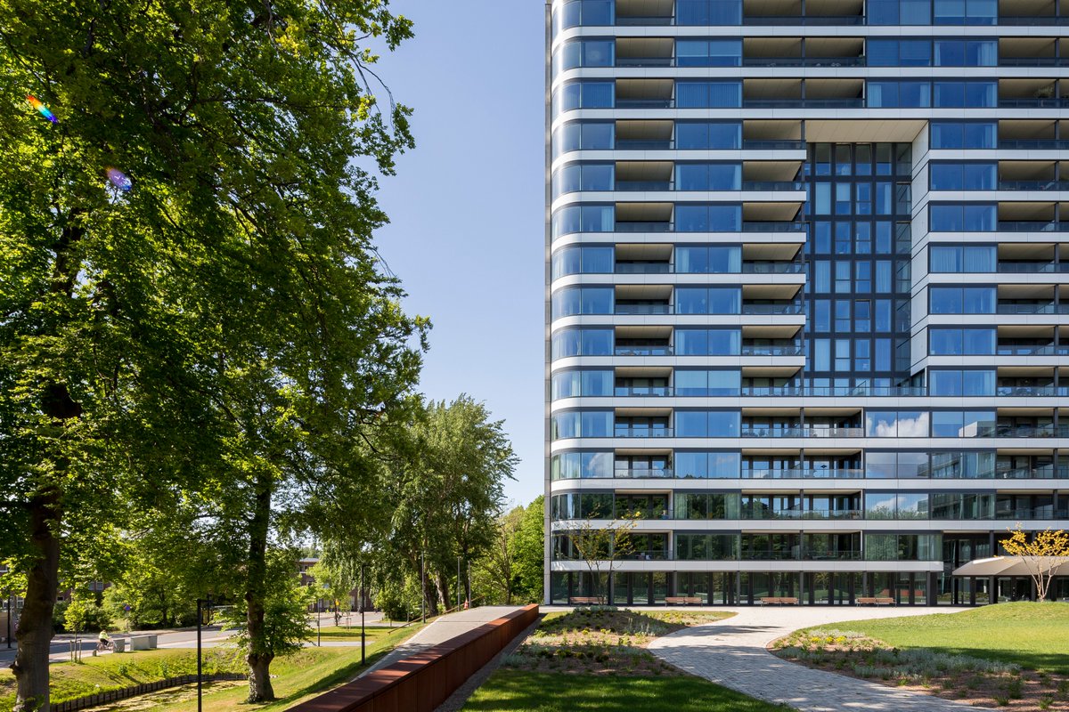 Once again, #cepezed harvested a nomination for the authoritative National Steel Award! In the 2020 edition, Park Hoog Oostduin in The Hague is one of the three nominated projects in the #Residential #Building category.

More info on the nominiation: bit.ly/32kxXmH