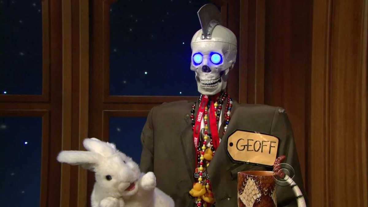 Q_Review's tweet photo. i keep thinking about Grant Imahara and how he built the greatest talk show sidekick ever https://t.co/Igl27Vy2kQ