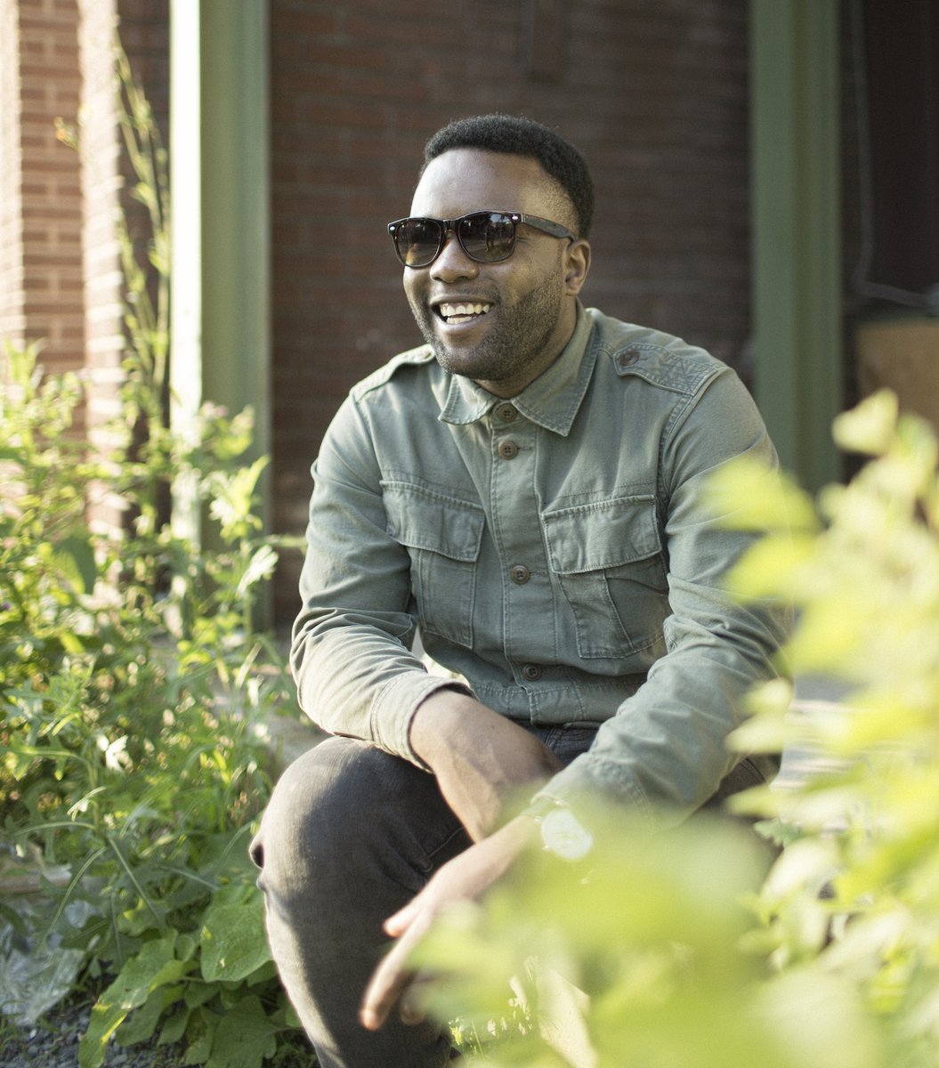 Et si comme moi tu rêves de toucher le ciel
Viens qu'on se rassemble nous sommes les enfants du soleil
-
Vivre au soleil x <a href="/kimyamusik/">kimyamusik</a>
-
📷 <a href="/jamiekronick/">jamie kronick</a> 
-
#punchline #hiphop #rapfrancais #kimyamusik #larmureduson