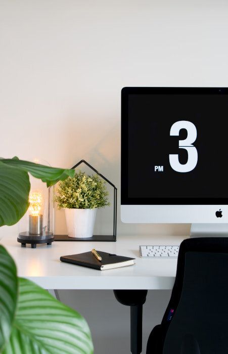 claire_paper's tweet photo. Are you still working from home? Here are some practical tips to keep motivated: https://t.co/qh6dW4paW8 https://t.co/tAb8PmZWmV