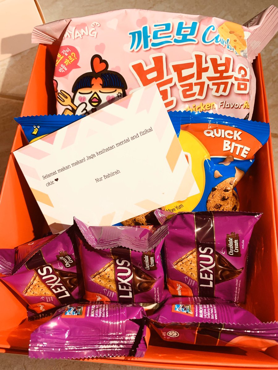 foreveryrs_____'s tweet photo. It’s those unexpected gifts that touch me the most. ❤️❤️❤️ https://t.co/xDb19tcrlM