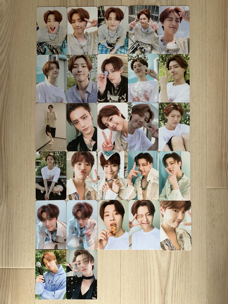 pikopiko70's tweet photo. 승연이 포카 컴플리트 했다💙🧡

トレカの裏面はサインなどの統一されたものが多いですが、全て違った言葉がスンヨンのこだわりと人柄が見えてとても好きです😌

오빠 몸 조심하고 남은 행사도 잘 마무리하고요~ 화이팅!!!!
@_chowoodz @c_woodzofficial 
#WOODZ #조승연 #우즈 https://t.co/DlOhFnYJEl