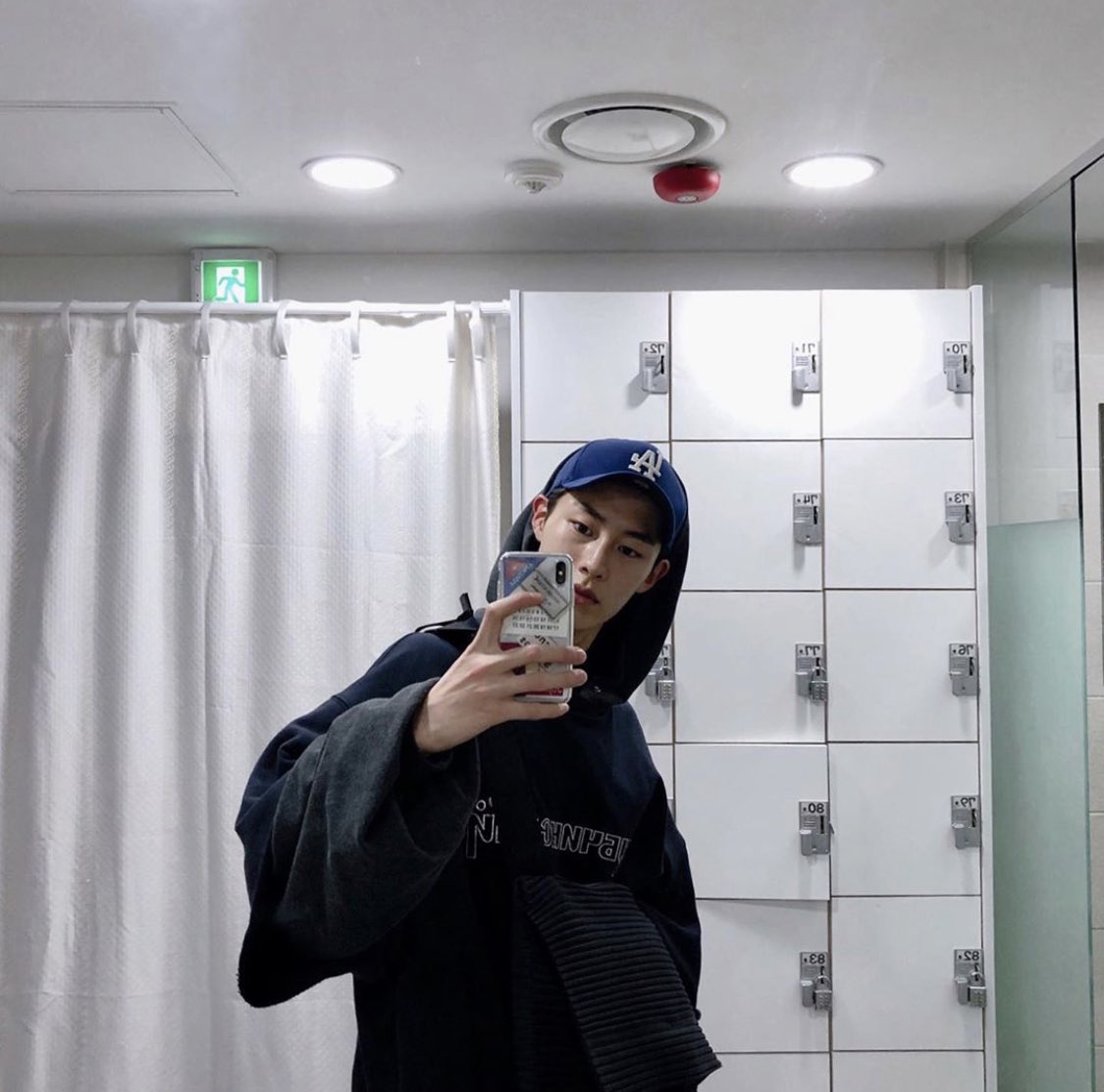 내일 기말 시험을 봐요ㅠㅠ
죽지않고 돌아오겠습니다 
시험 끝나신 분들
제 몫까지 덕질 해주세요ㅠㅠ
😱💖