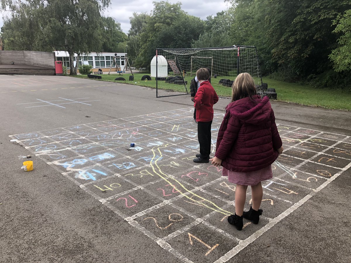 MissRowe8's tweet photo. Indigo Bubble really enjoyed making and playing Snakes and Ladders in the playground. @MissRowe8 @NorthManorAcad @VicAcademies https://t.co/H2UuAIpQ4H