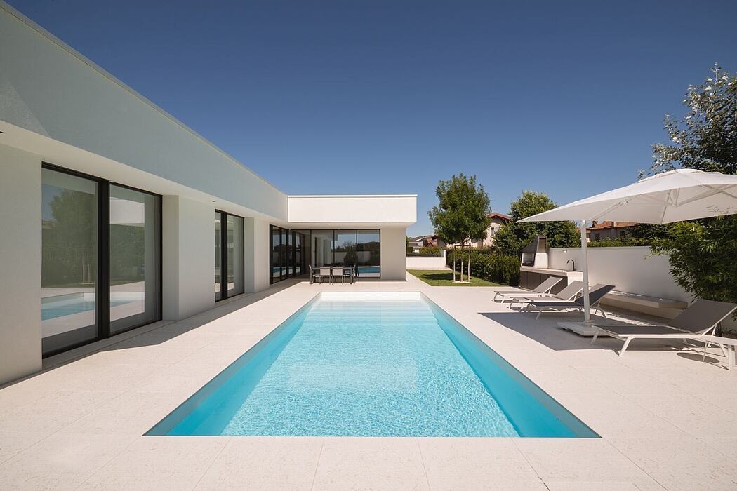 HomeAdore's tweet photo. Casa Ora by ZDA
https://t.co/0xFwIRC3Wg

#architecture #interior #interiors #interiordesign, https://t.co/XpV5H6tnxR