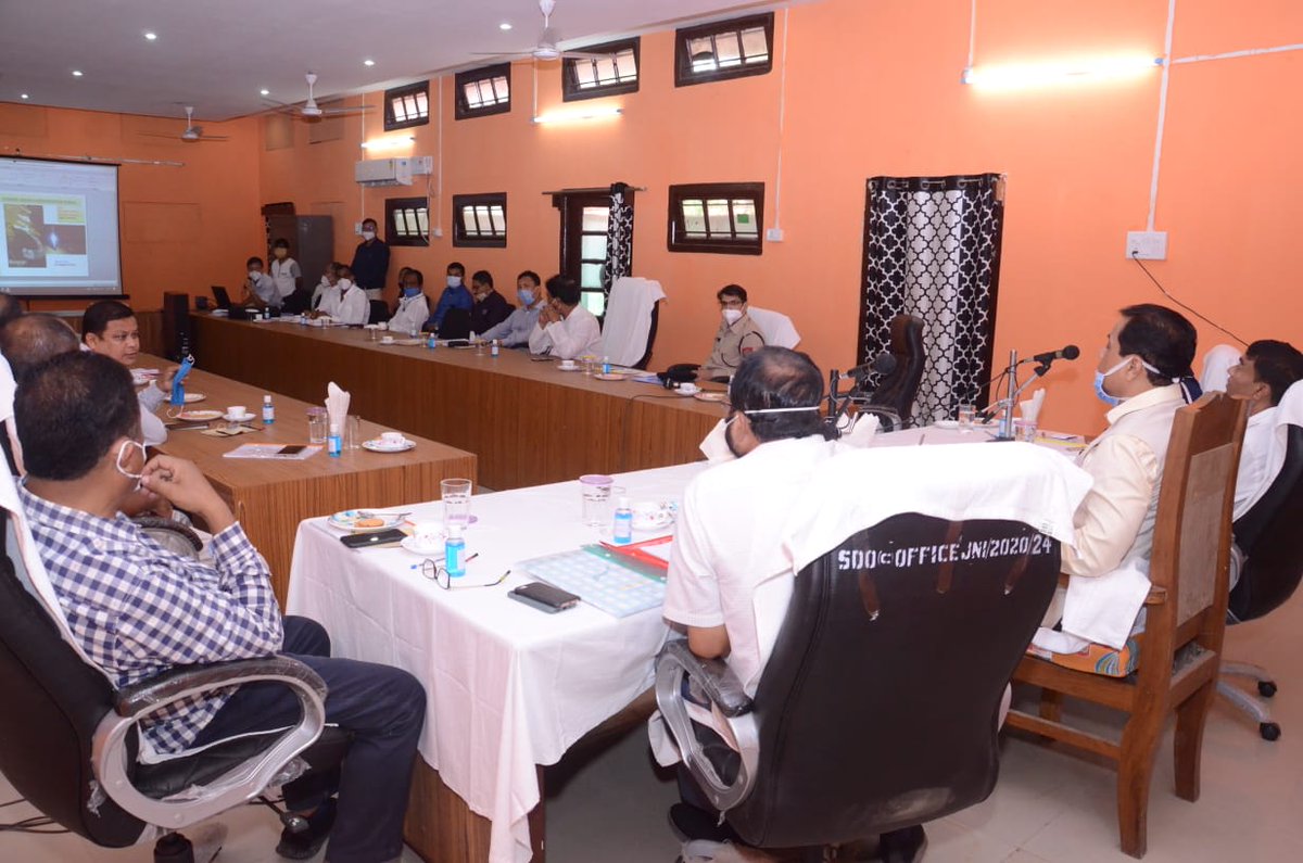 CMOfficeAssam's tweet photo. CM Shri @sarbanandsonwal announced upgradation of the Poba Reserve Forest in Dhemaji to a Wildlife Sanctuary in a meeting with senior officials of Lakhimpur, Dhemaji and Majuli districts at Jonai. 

The CM was reviewing the flood, erosion &amp; #COVID19 situation of the districts. https://t.co/iB5qaVCVLO