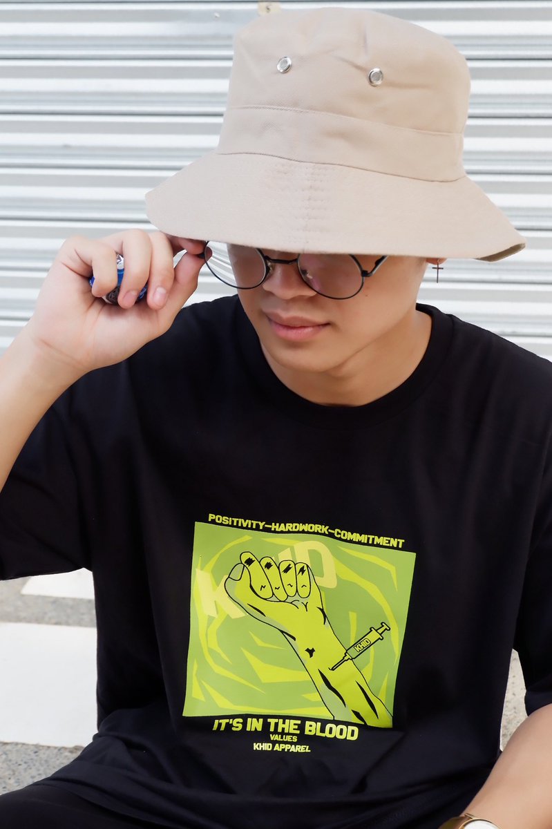 KhidApparel's tweet photo. Wave 7 is still available! 🔥💉🏠

BloodWork Tees - Php500
Available in sizes S, XL and XXL

JoinTheHouse Tees - Php500
Available in size XXL

#KhidApparel #supportlocal https://t.co/qmgdxSOyES