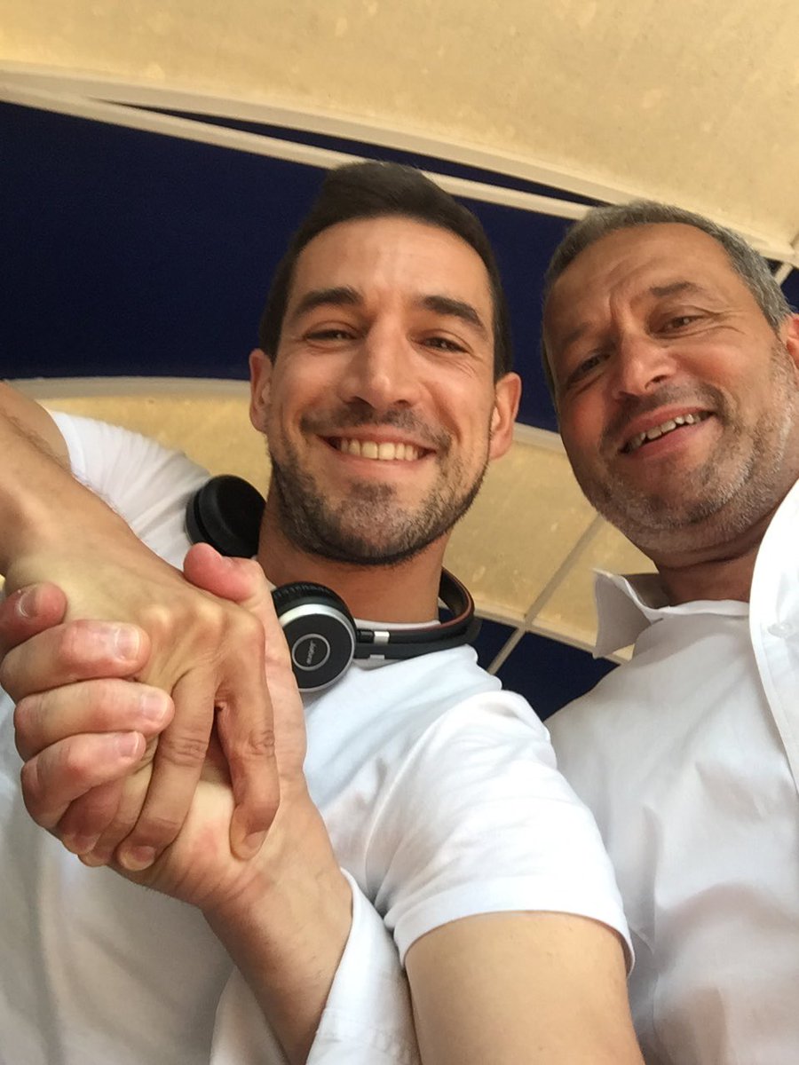 LDemaere's tweet photo. #Nosocialdistancing #Cerbère #maire & #1eradjoint #14juillet
@RoyalSegolene @JY_LeDrian @montebourg @CaroleDelga @SamiaGhali @MicheleRubirola @conner_rousseau @RuttenGwendolyn @MeyremAlmaci @GLBouchez #Delga2021 #Royal2022 #Rousseau2024 #LiveAndLetLive #LoveAndLetLove #BeAndLetBe https://t.co/VUxBMSLDdm